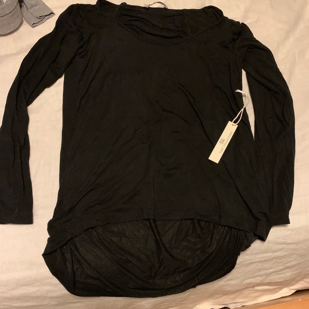 Black top NWT, tart